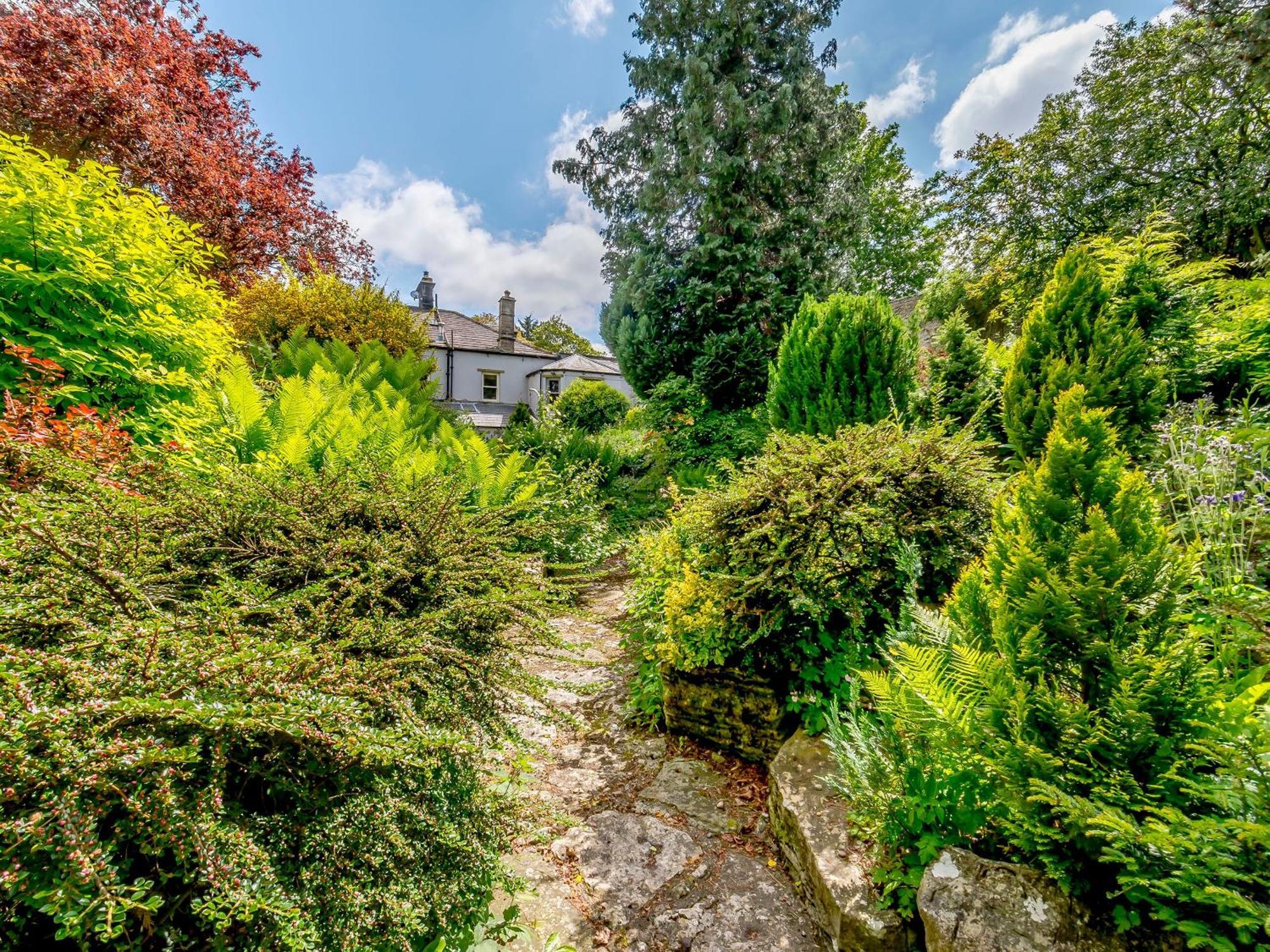 Вилла Coach House - E5120 West Burton Экстерьер фото